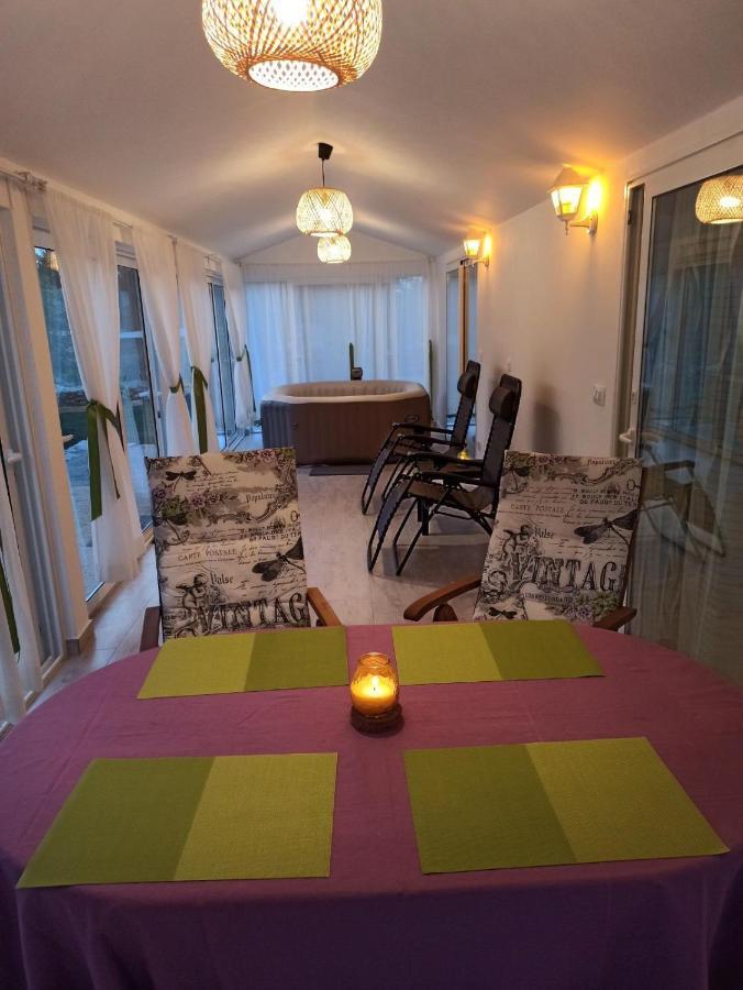 Holiday House Vela Vrta Sveti Ivan Dobrinjski Eksteriør billede